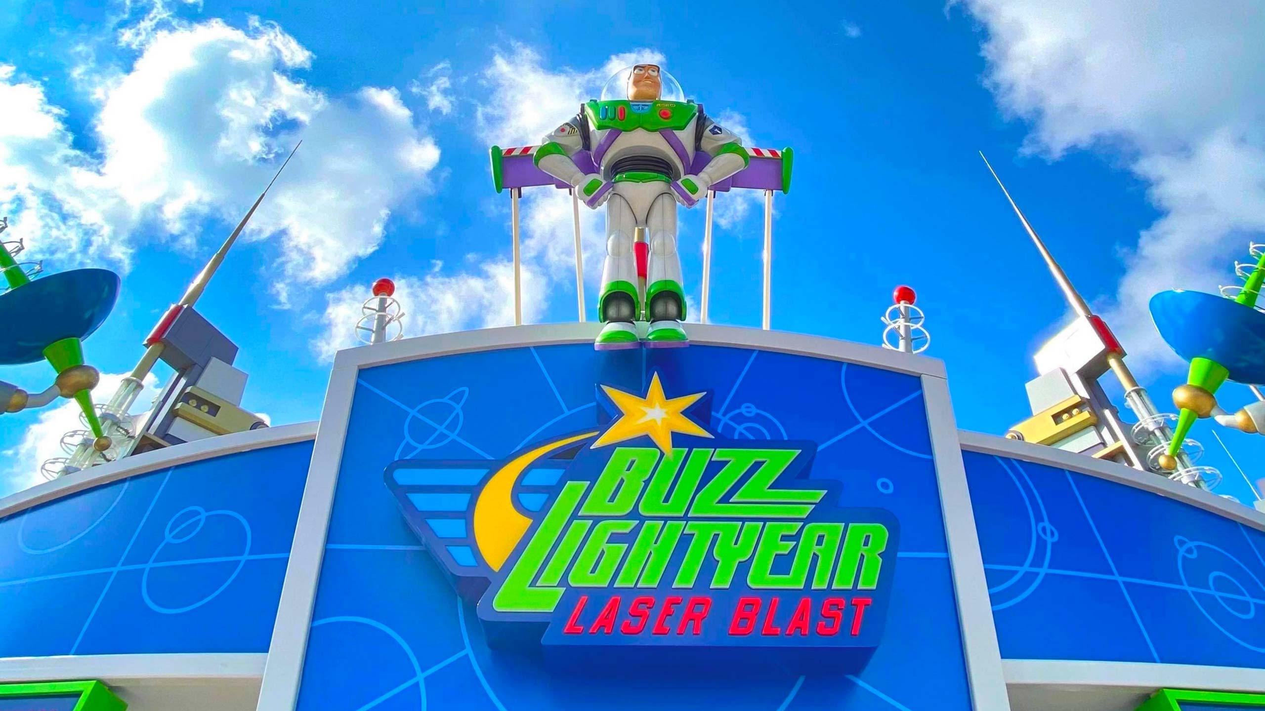 buzz lightyear laser blast heropend in Disneyland Parijs